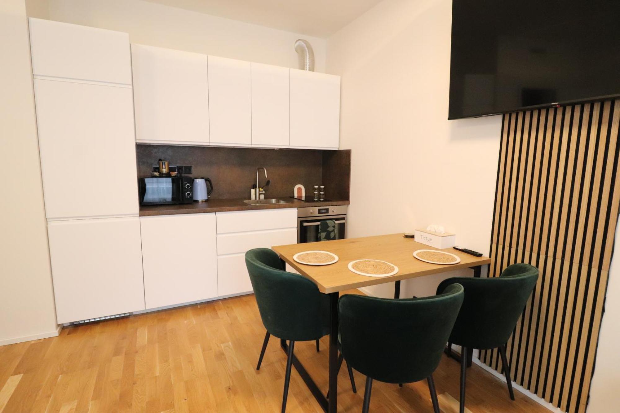 Jasminn Apartments Prag Exteriör bild